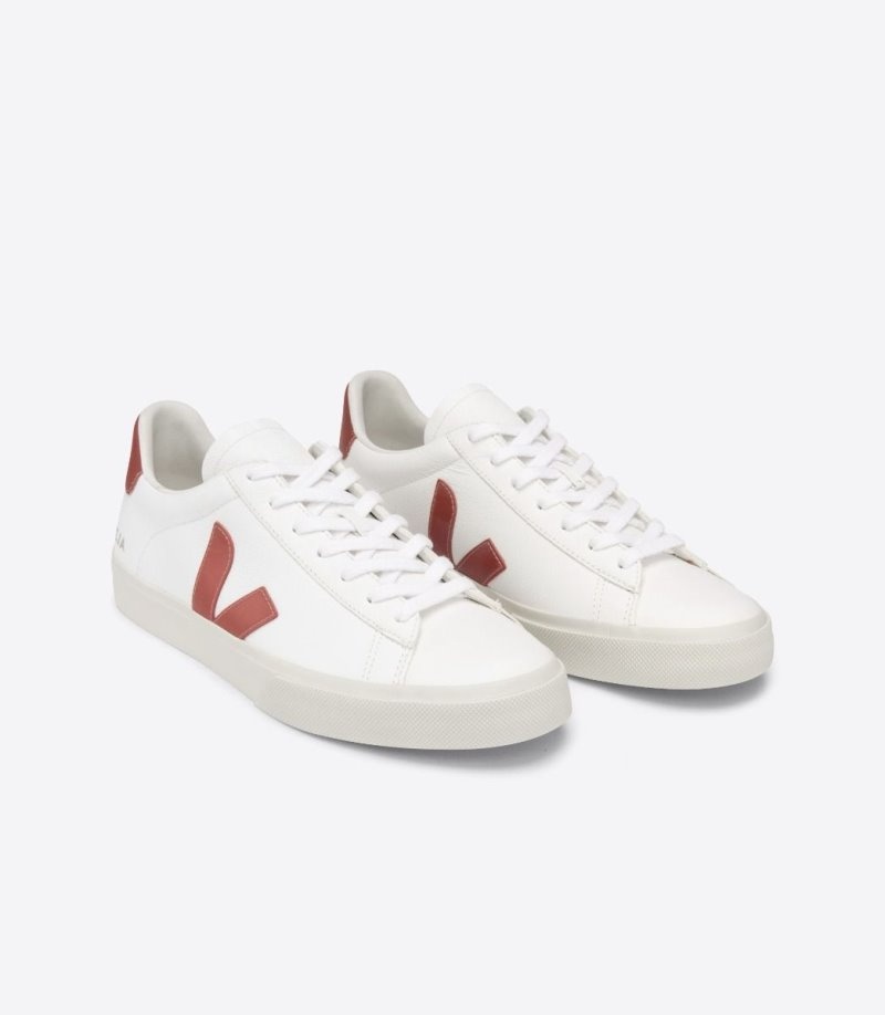 Mens Veja Campo Chromefree Trainers White / Red KSA | IDDVF0