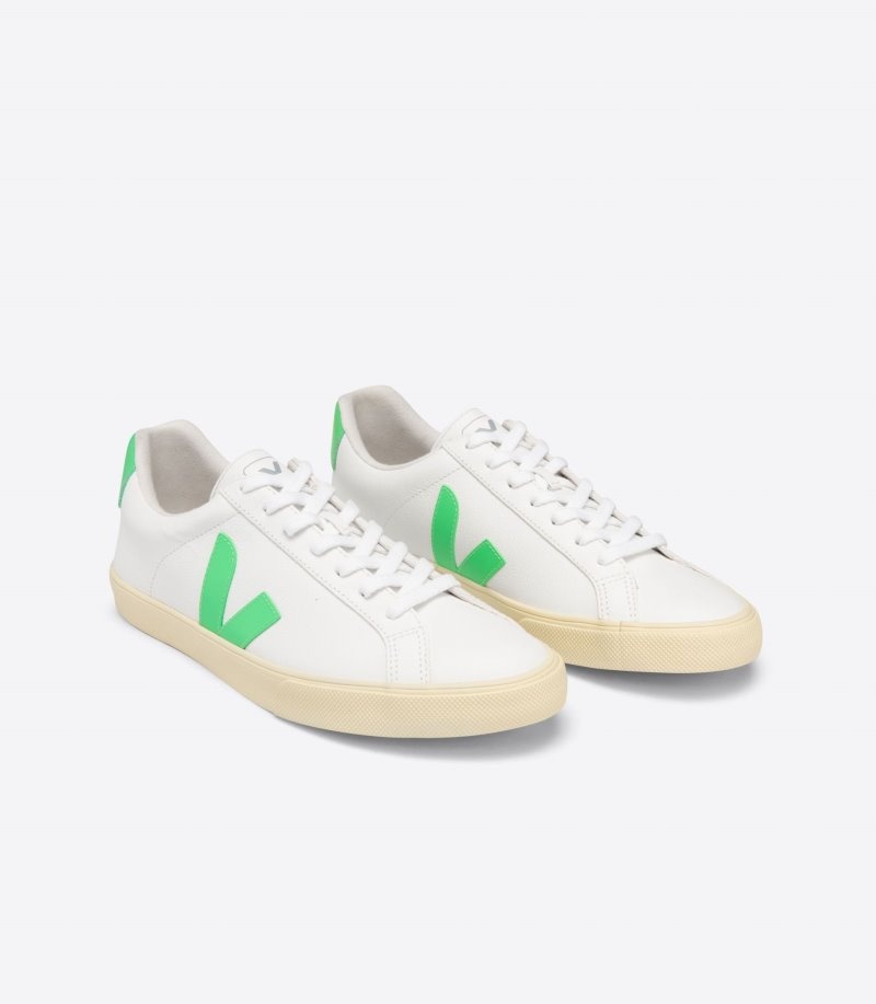 Mens Veja Esplar Chromefree Trainers White / Green KSA | DXX-8277