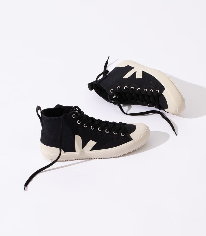 Mens Veja Nova Ht Canvas Trainers Black / White KSA | YZH-0424