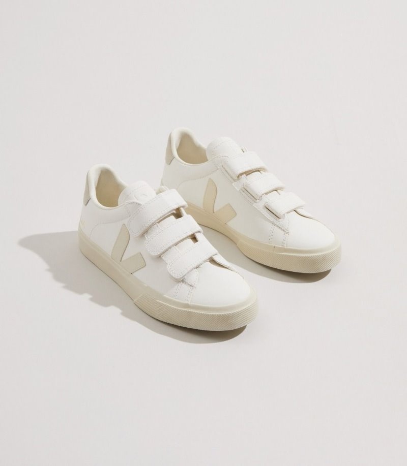 Mens Veja Recife Chromefree Trainers White / Beige KSA | 98YOTS