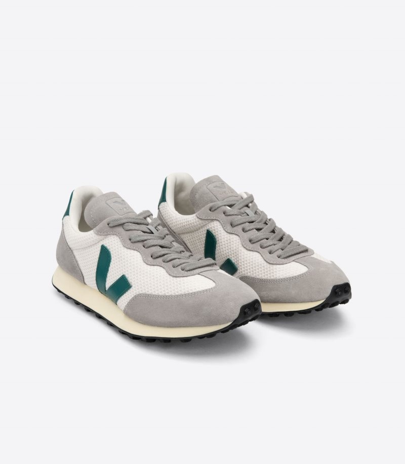 Mens Veja Rio Branco Hexamesh Gravel Trainers Grey / White / Green KSA | IX3S0A