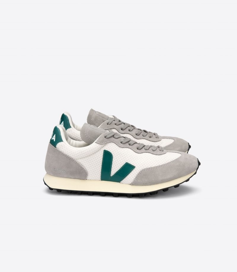 Mens Veja Rio Branco Hexamesh Gravel Trainers Grey / White / Green KSA | IX3S0A