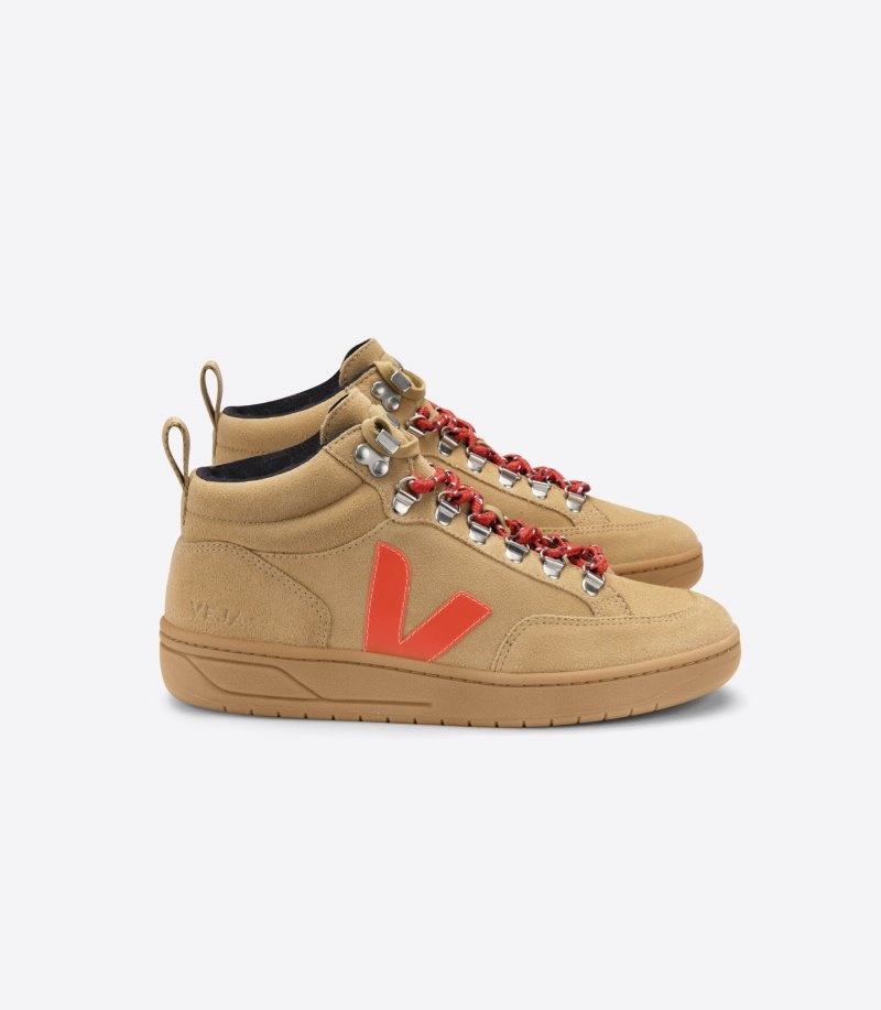 Mens Veja Roraima Suede Trainers Brown / Orange KSA | T8BSPN