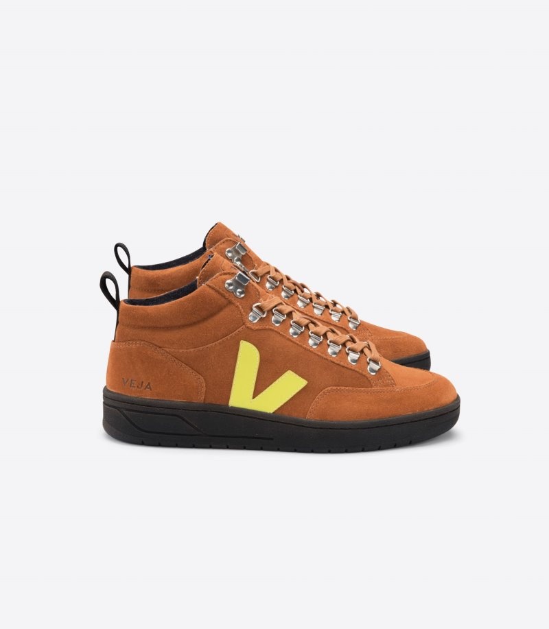 Mens Veja Vstore Roraima Suede Trainers Brown / Yellow KSA | 7W12OL