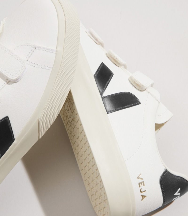 Womens Veja Recife Chromefree Leather Trainers White / Black KSA | SRAX7H