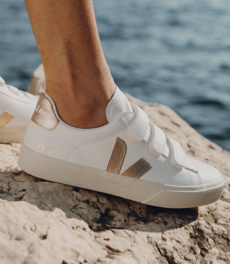 Womens Veja Recife Chromefree Trainers White / Gold KSA | NU9END